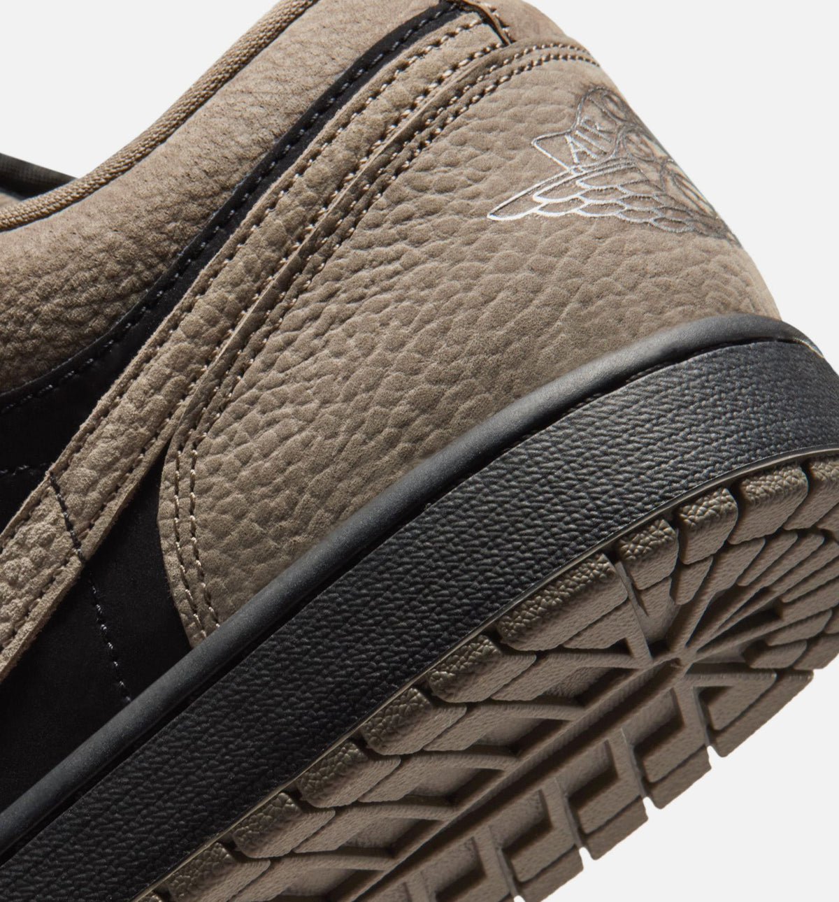 Air Jordan 1 Low SE Light Wild Mango Men's Shoes